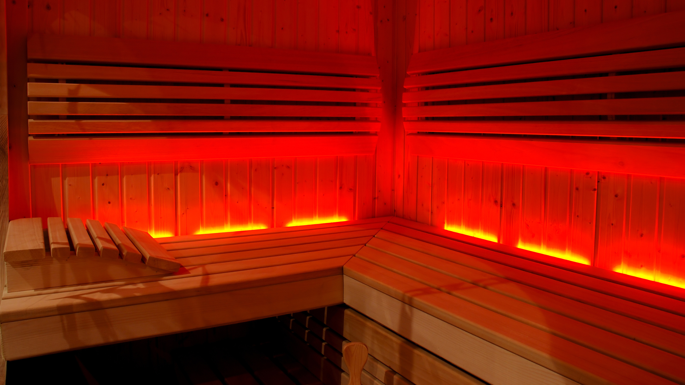 The Truth About Infrared Saunas and Cryotherapy: Do They Live Up to the Hype?